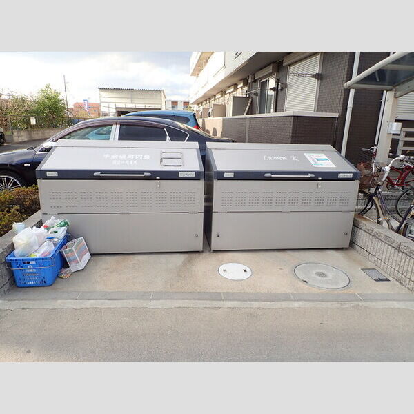 ルミエール　K306号室 ゴミボックス