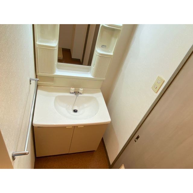 メゾンコジマB 内観