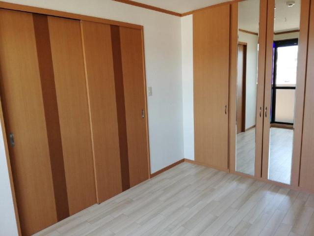 エンジョイライフ 洋室