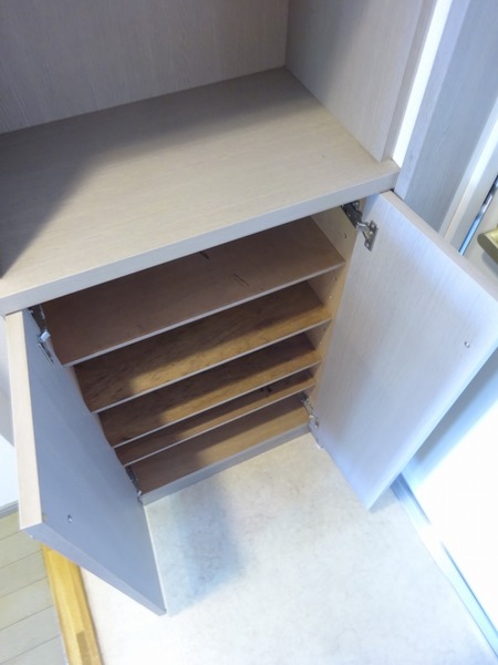 ロイヤルアメニティー練馬 玄関