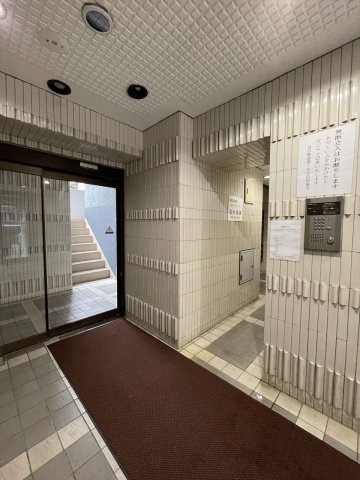 スカイコート池袋第21101号室 エントランス