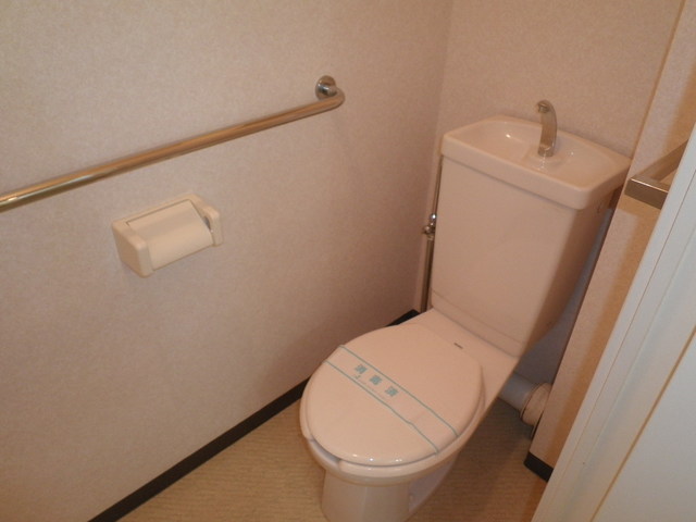 エスポワール三鷹 トイレ