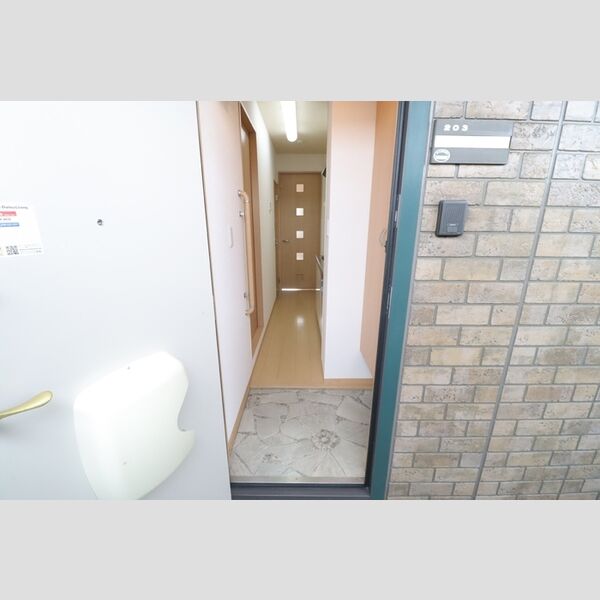 I.ヴィレッジ堀崎203号室 玄関