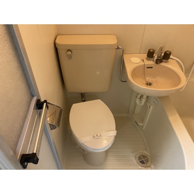 ブラウン第4103号室 内観