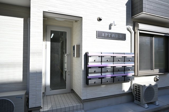ＡＰＴ西新井2階 エントランス