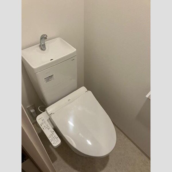 Alivis一之江 トイレ