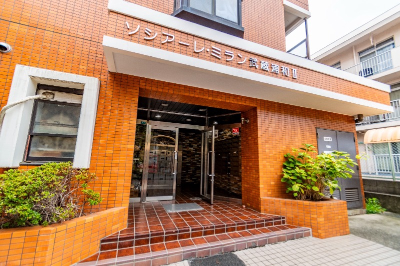 ソシアーレ･ミラン武蔵浦和パートⅡ エントランス