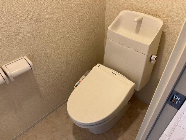 ナチュラル　ライズ201号室 シャワー付トイレ（イメージ）