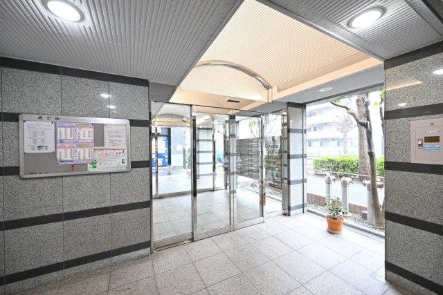 マイキャッスル新高円寺 エントランス