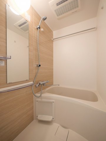 ラフィスタ横浜吉野町Ⅱ 内観