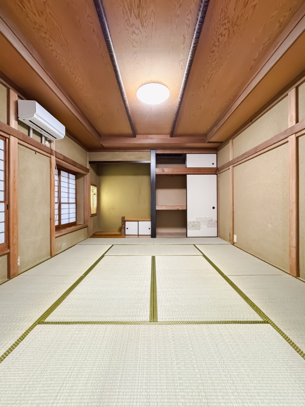 船橋市芝山6丁目戸建 収納