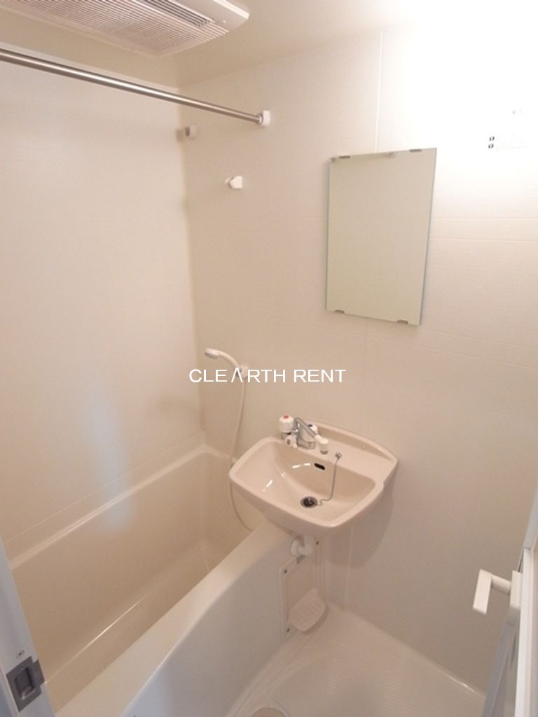 コンシェリア・デュー代々木公園8階 清潔感のあるバスルーム☆浴室乾燥機付き