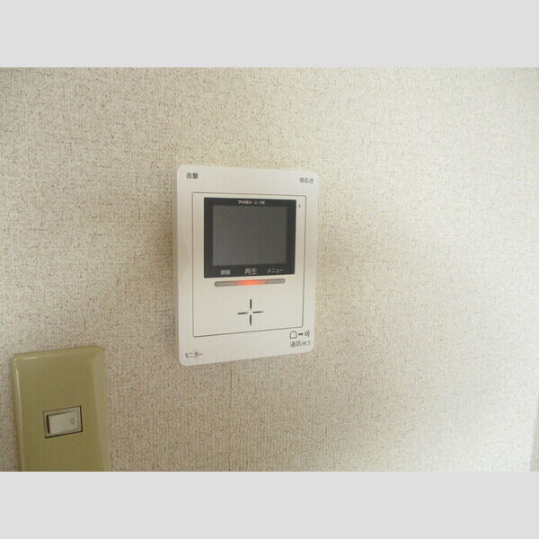 キャトルセゾン 402(モニター付インターホン)