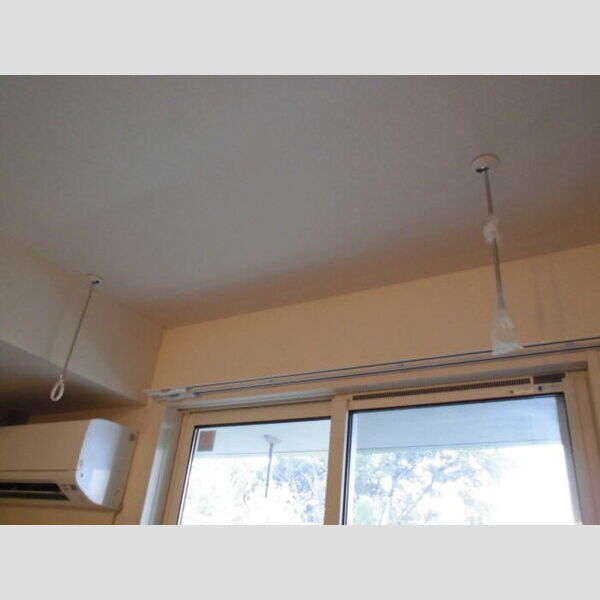 ウエスト レジデンス205号室 室内物干し