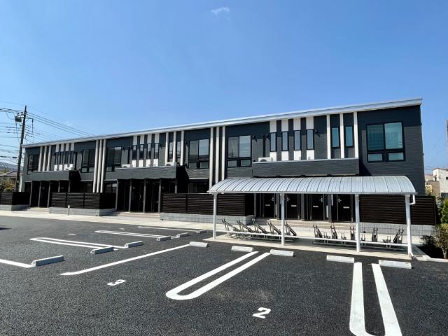 フォレスト　ヴィラ 外観写真（昼）