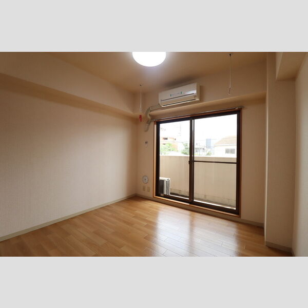 ヴィルポート21 洋室