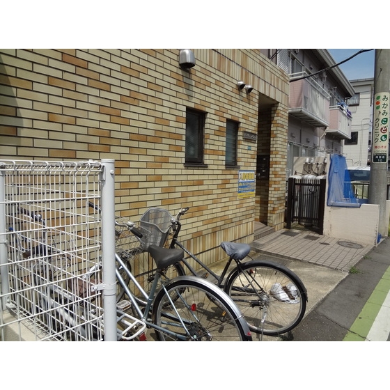 クレイドル２１ 外観