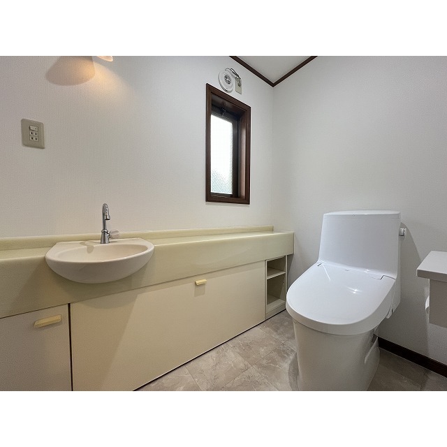 尾山台スクウェア B棟 各階トイレ新規交換済み♪