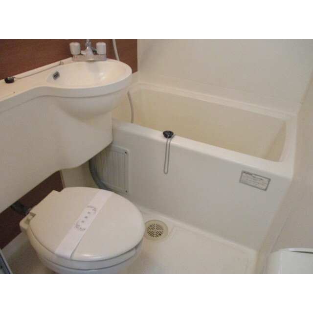 ストーリオ桜上水2階 ユニットバス