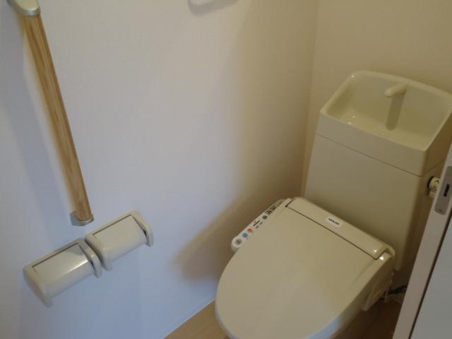 シェビーパレス シャワー付トイレ