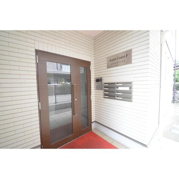 Sepia　Court　F102号室 エントランス