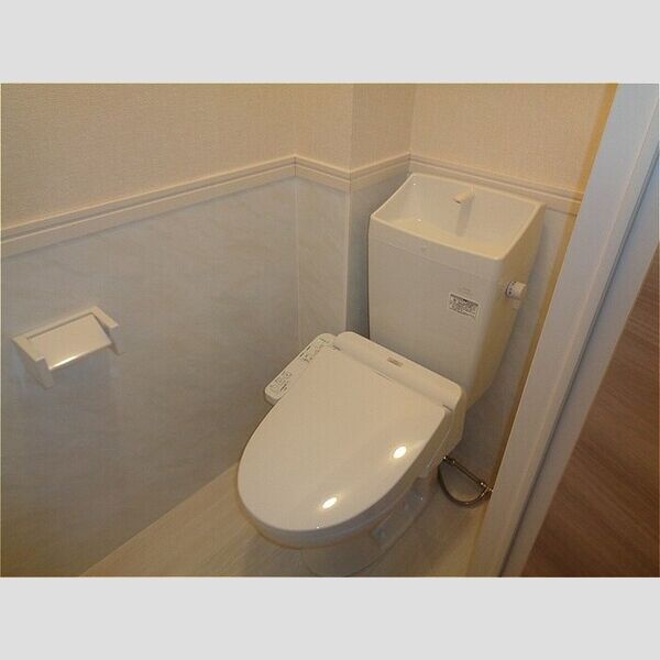 メゾン・ド・ラメール 温水洗浄暖房便座