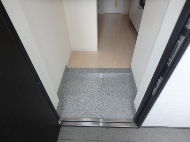 メインステージ千代田岩本町コモデ8階 同建物別部屋の参考画像