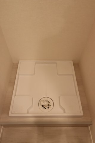 ジェノヴィア新大塚0101号室 洗濯機置き場