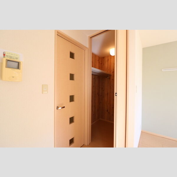 ヴィラ・グランメール ウォークインクロゼット