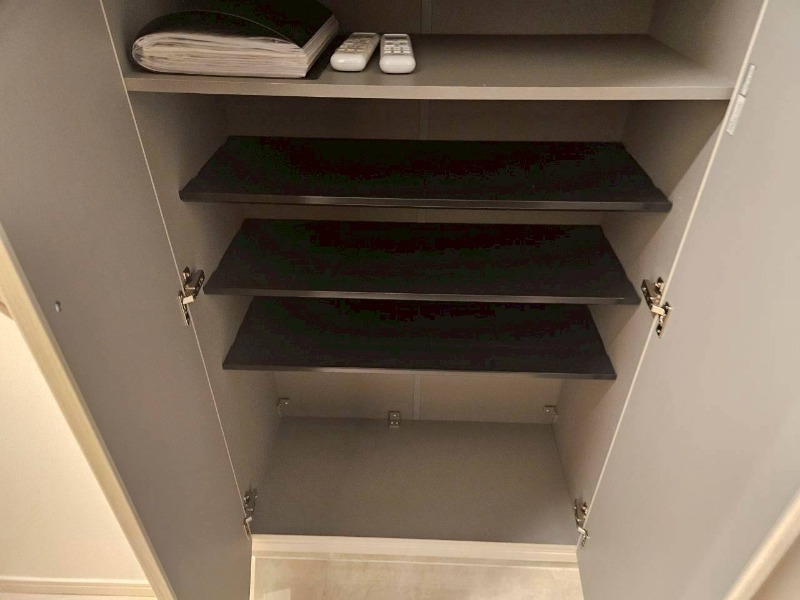 CREALpremier目黒4階 下足箱