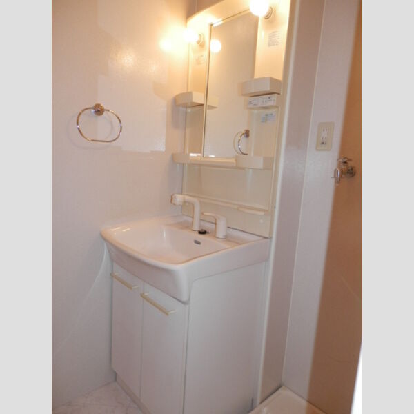 プレジオ白鳥　B 洗髪洗面化粧台