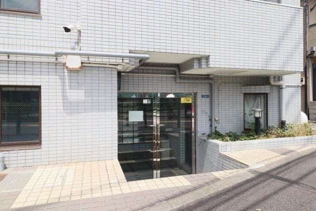 ミリオンコート駒込209号室 エントランス