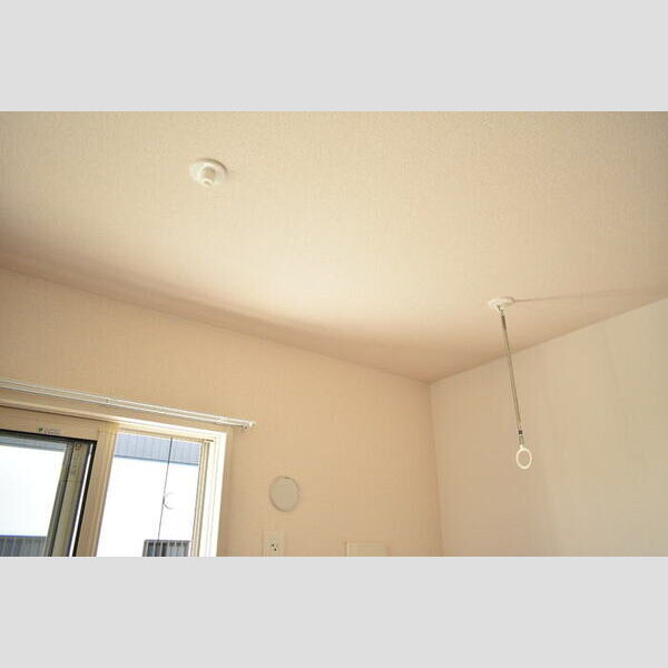 Fragrant　sumire101号室 室内物干