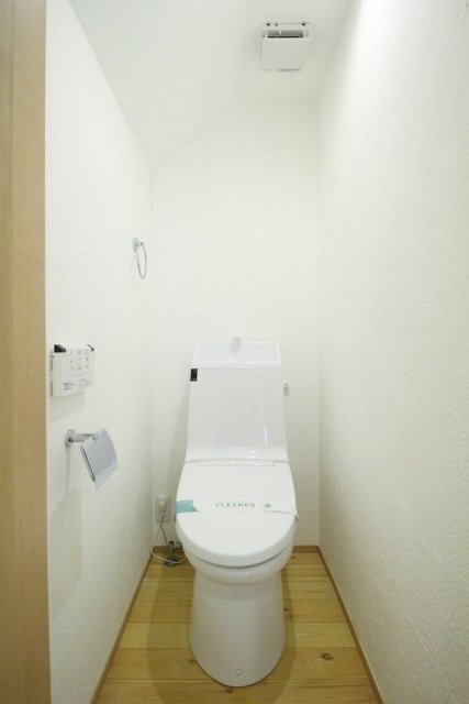 パインフェリーチェ豊玉3階 トイレ