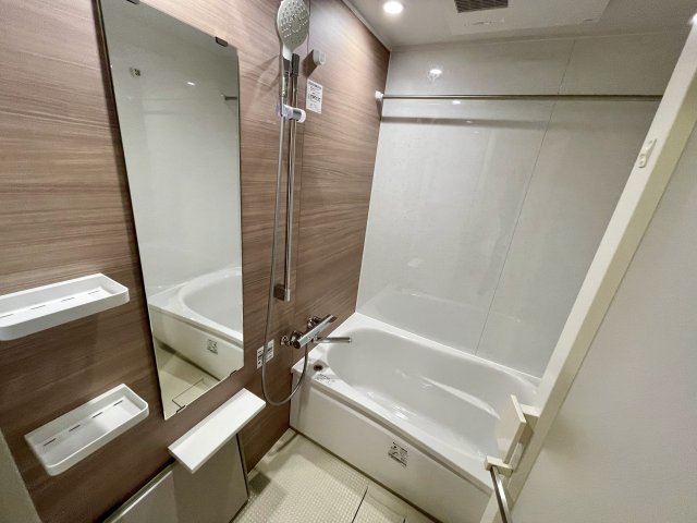 プライムメゾン千葉新町0801号室 お風呂