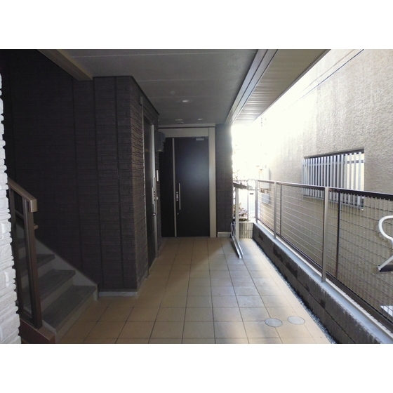 Ｃａｓａ　Ｏｒｉｅｎｔｅ3階 外観