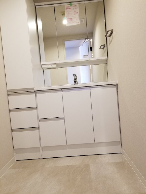 ザ・パークレックス南麻布6階 洗面