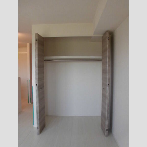 エテルナ　Ⅱ クローゼット