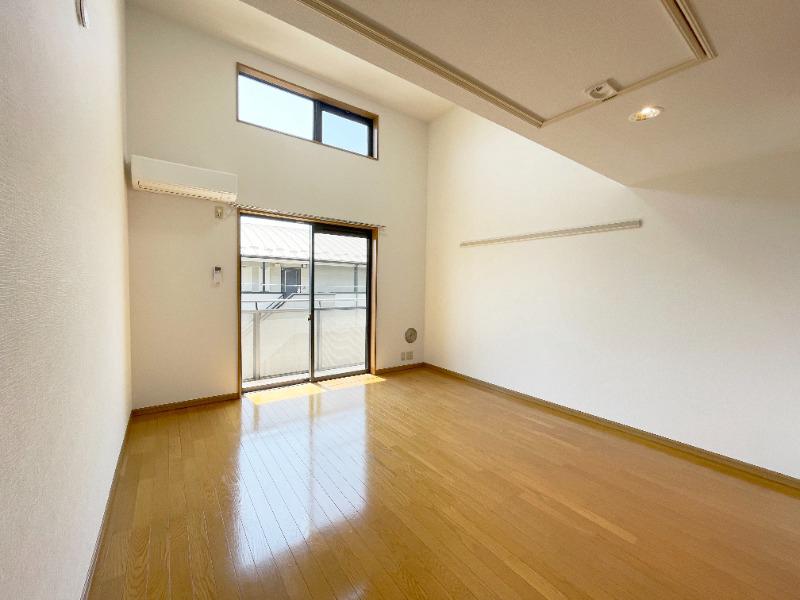 サンヴィアーレNAKAI リビング