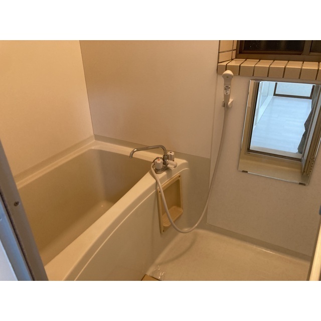 コーポフローレス202号室 お風呂