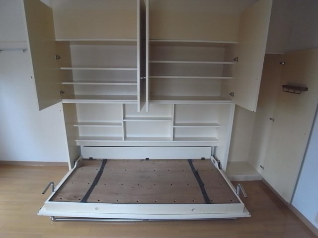 ダイアパレス浅草第二2階 収納