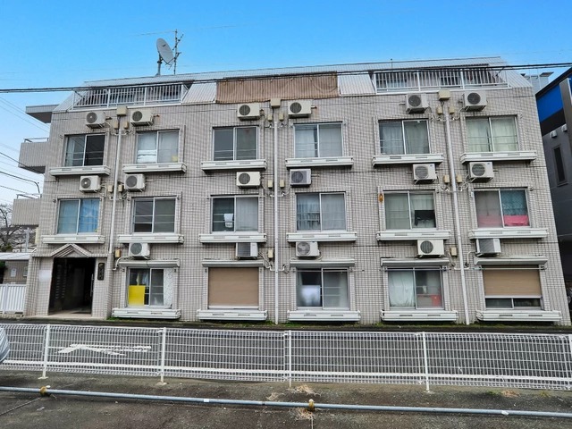 スカイコート矢部3階 外観