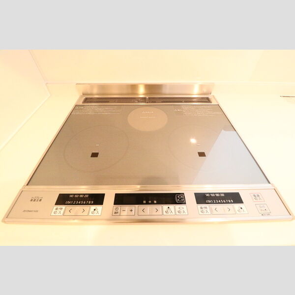 Eclat西大宮/Embellir西大宮　Eclat西大宮 3口IH