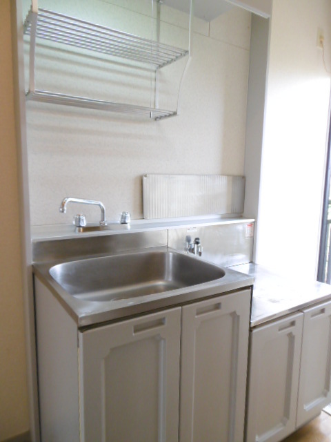 ウイングヴィラ0101号室 キッチン