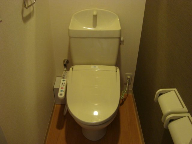 フレグランス明幸 シャワー付トイレ