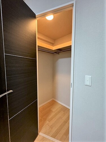 ビー・サイト ウォークインクロゼット　※前回募集時2024年1月の写真