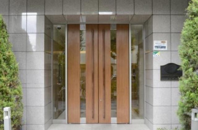 メインステージ西新宿5階 外観