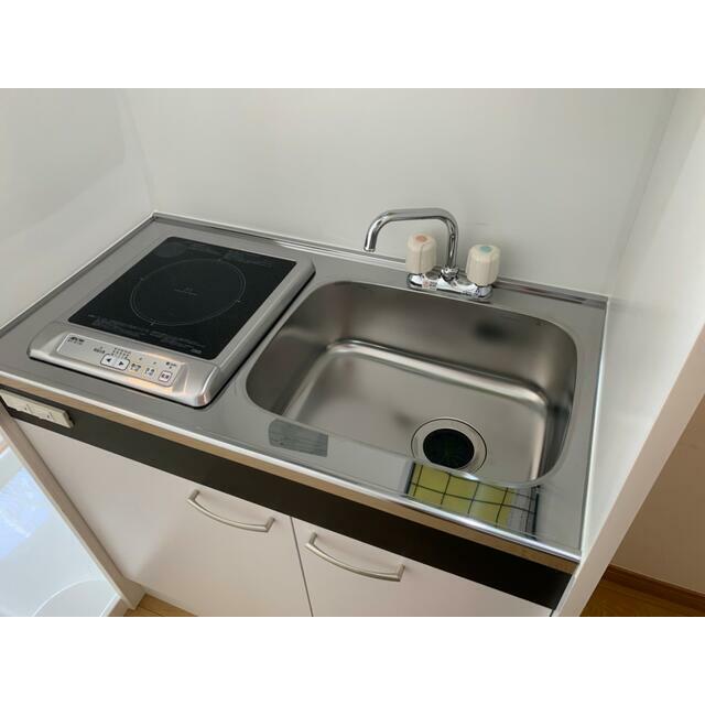 ＧａｒｄｅｎＣｏｕｒｔ上大岡Ａ号棟3階 キッチン