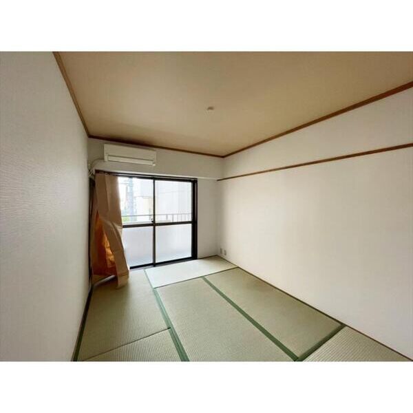 ビコーハイツ301号室 リビング