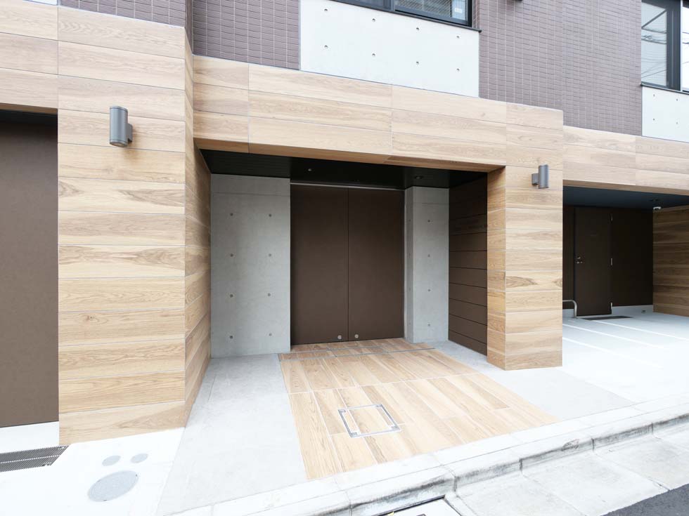コンポジット渋谷本町4階 外観